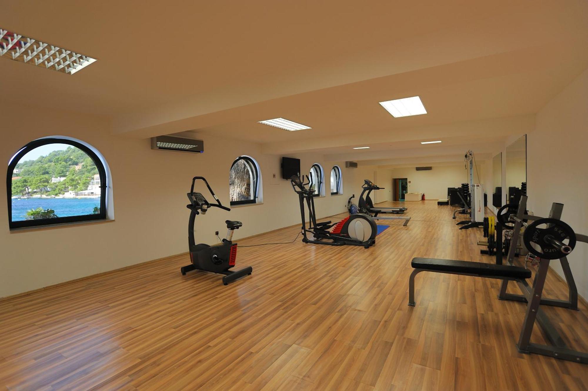 Hotel Solitudo Uble Ngoại thất bức ảnh